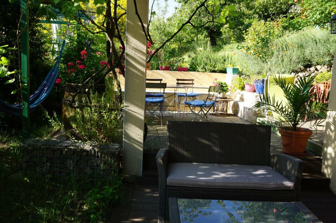Le Balcon Villa Dallet Bagian luar foto