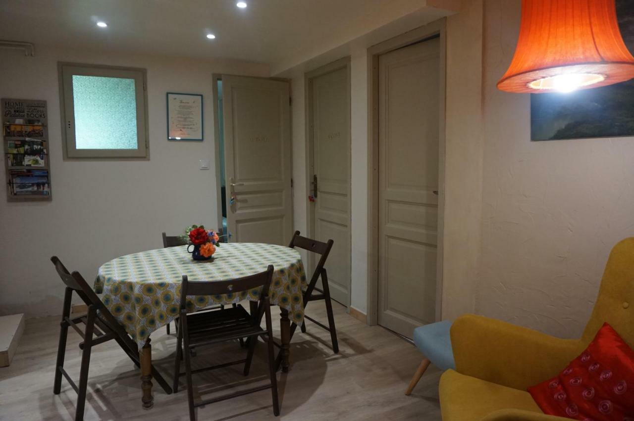 Le Balcon Villa Dallet Bagian luar foto